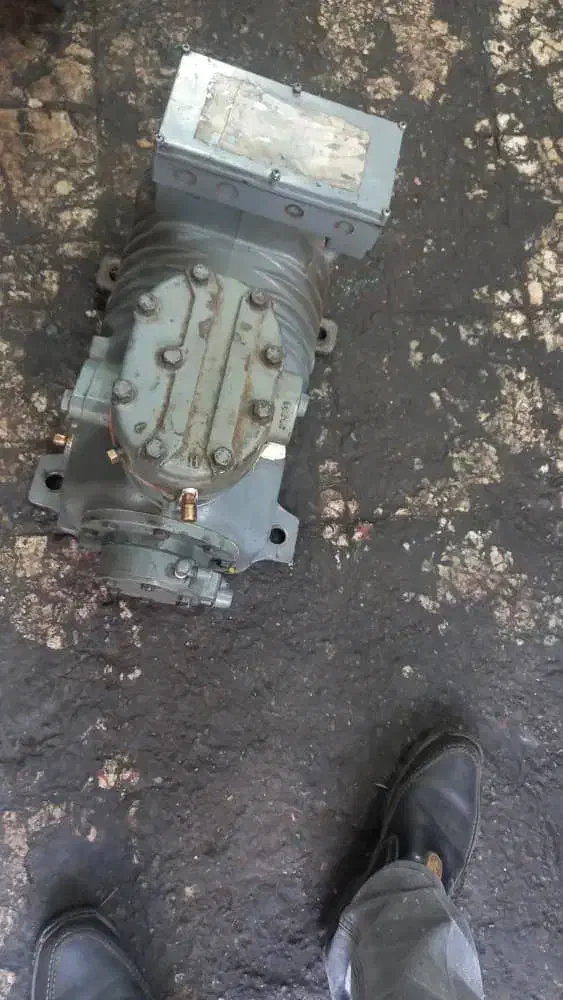 کمپرسور سردخانه ۵.۵ اسب دی وی ام کوپلند.|ماشین‌آلات صنعتی|تهران, زرکش|دیوار