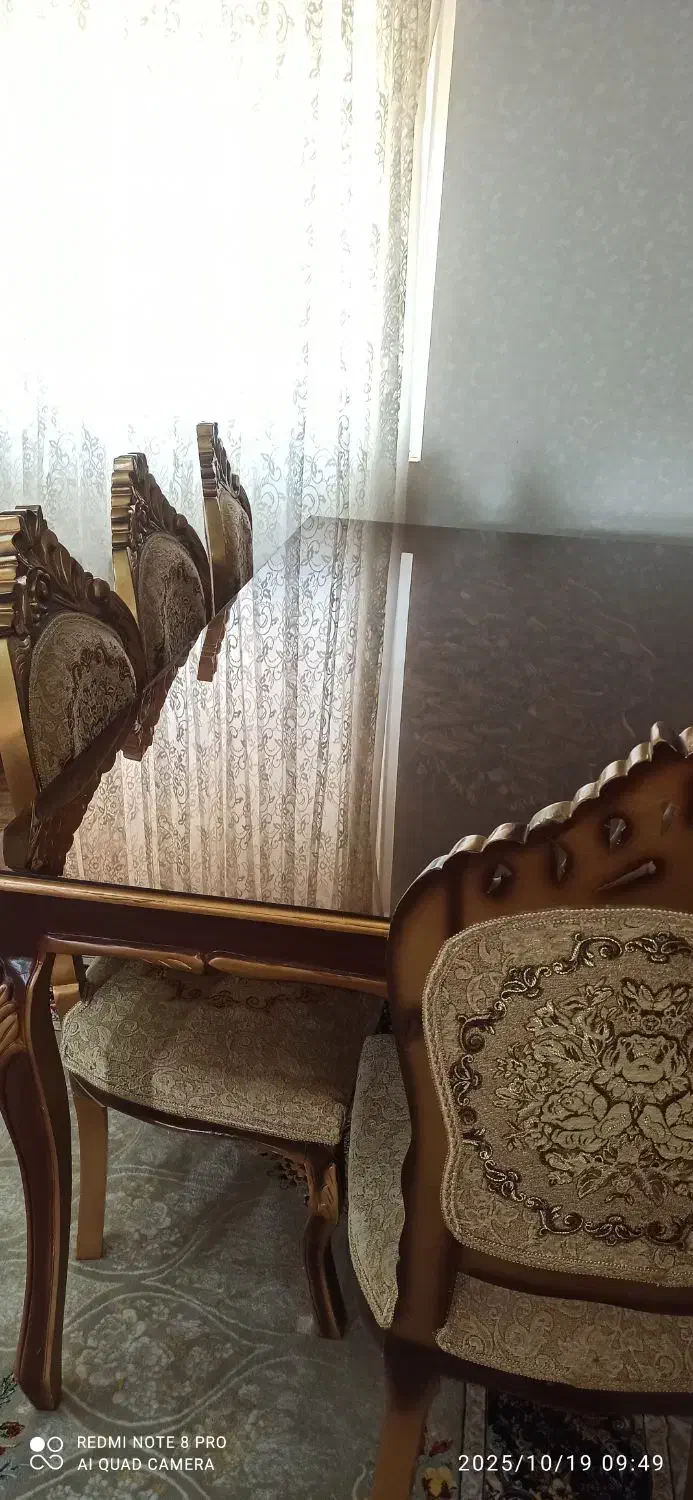 میز ناهاری خوری 8 نفره کاملا سالم|میز و صندلی غذاخوری|رشت, یخسازی|دیوار