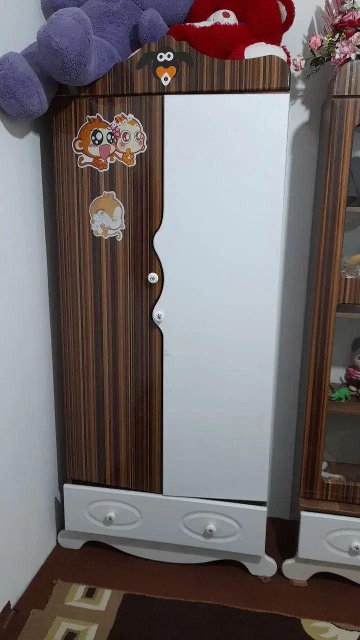 کمد وتخت بچه|تخت و سرویس خواب|اقبالیه, |دیوار