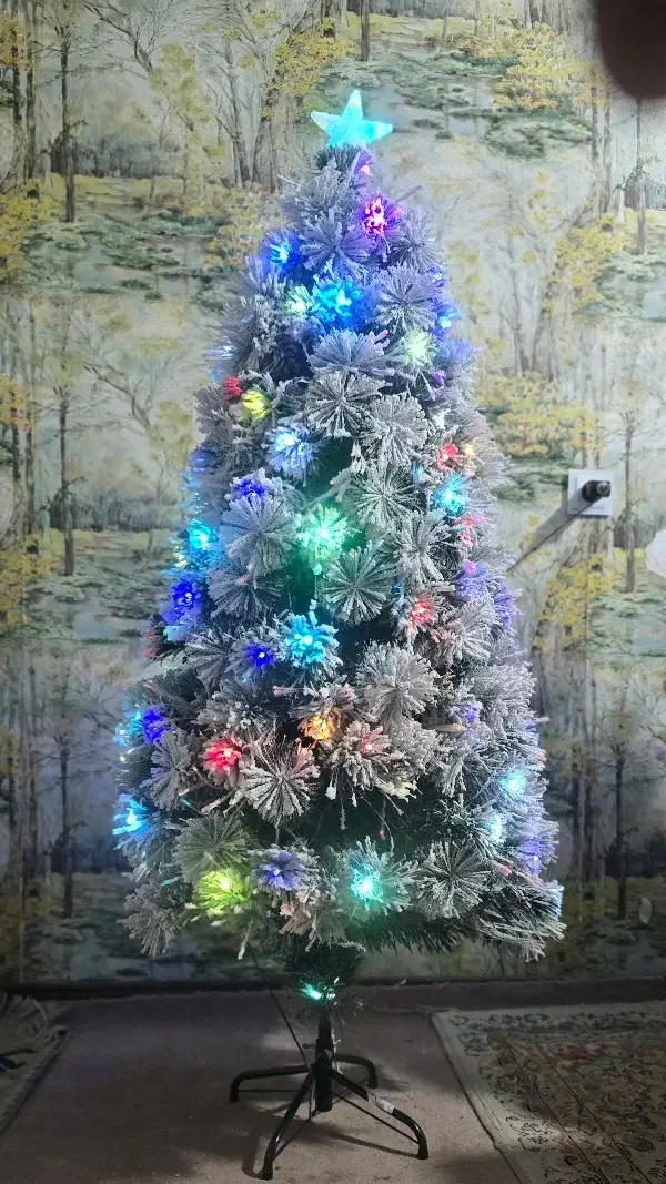 کاج کریسمس  ۱۶۰ سانتی با برفی|گل مصنوعی|پاکدشت, پاکدشت (مامازند)|دیوار