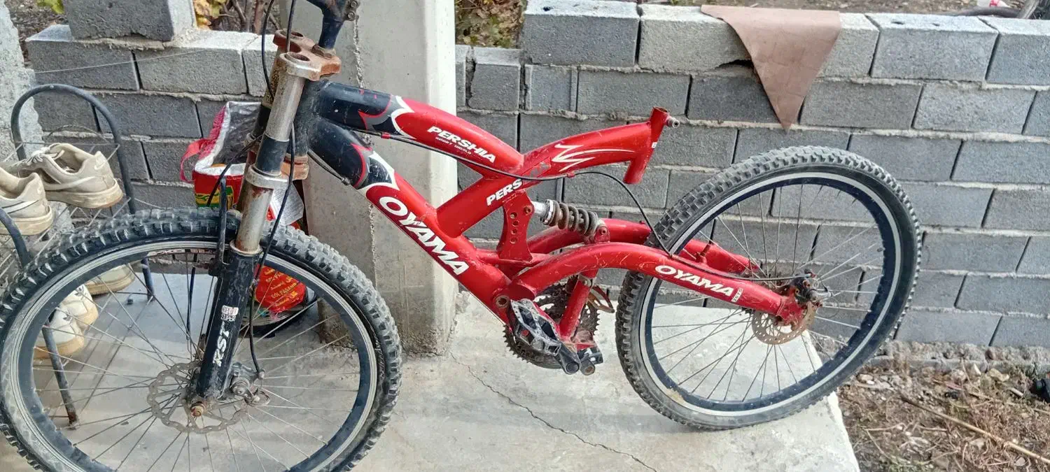 دوچرخه ۲۶ دیسکی|دوچرخه، اسکیت، اسکوتر|گنبد کاووس, |دیوار