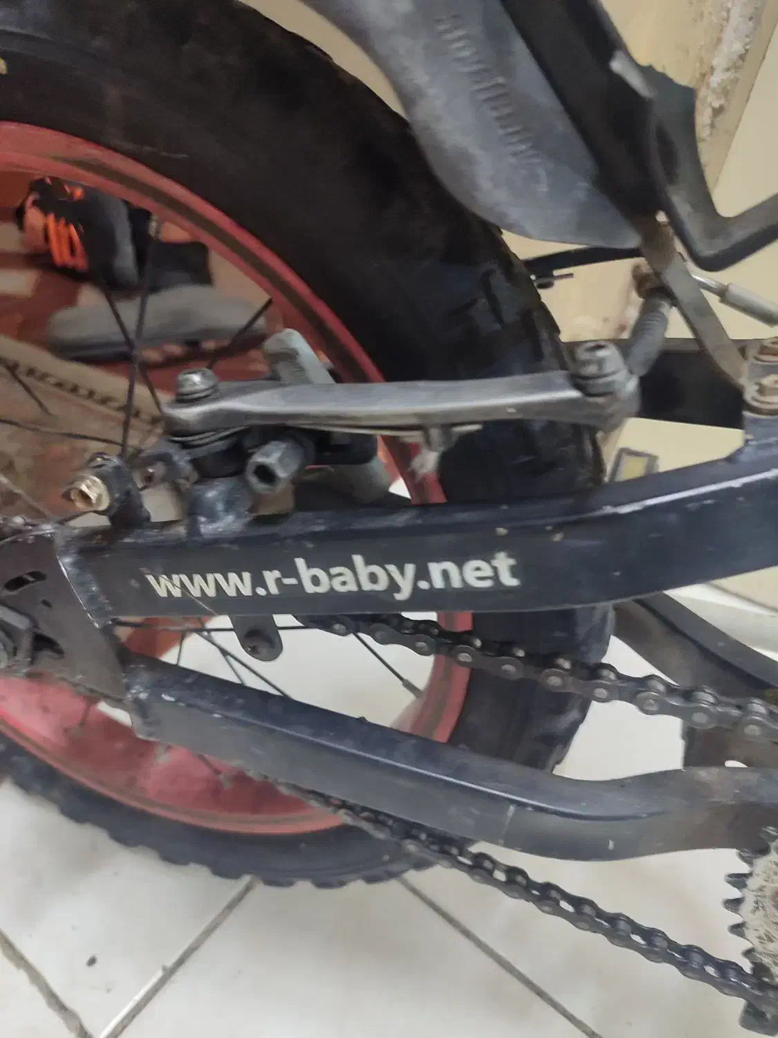 دوچرخه مشکی 16دوچرخه آبی 12|دوچرخه، اسکیت، اسکوتر|شیراز, فخرآباد (دروازه کازرون)|دیوار