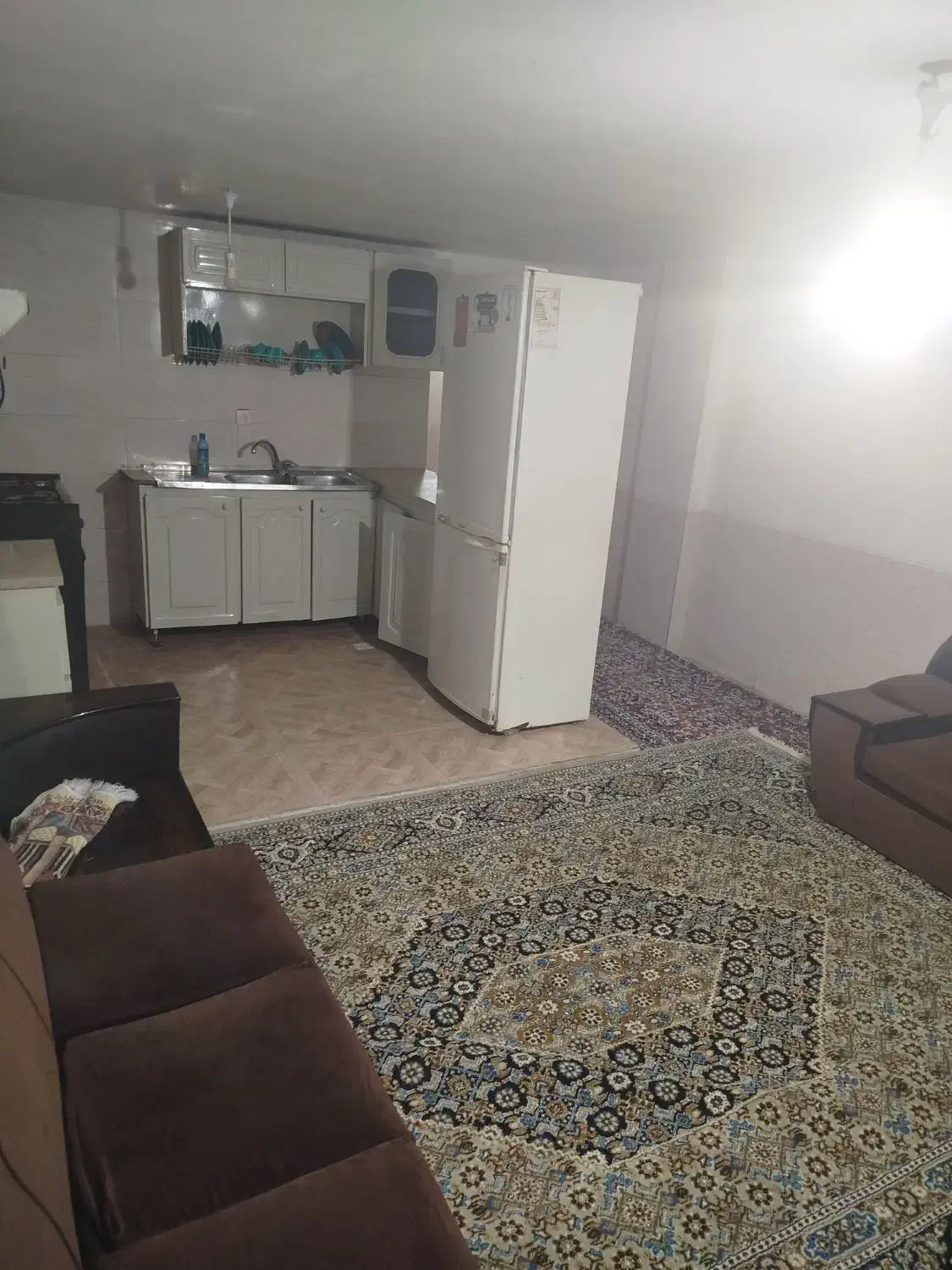 منزل مبله|اجارهٔ کوتاه‌مدت آپارتمان و سوئیت|شیراز, شهرک ولیعصر|دیوار