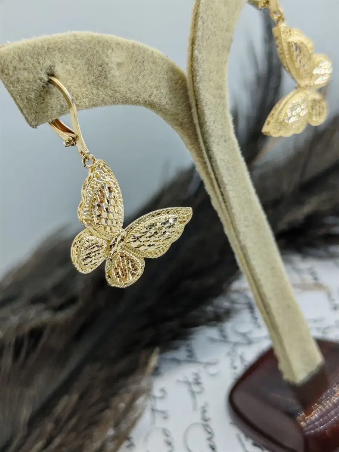 طلا با اصالت اجرت اقتصادی|جواهرات|اصفهان, خرم|دیوار