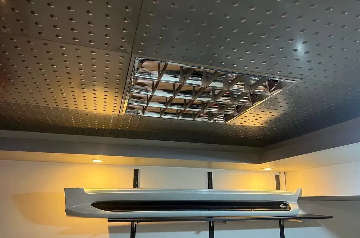 رکاب چراغ دارتویوتالندکروزجلوپنجره تویوتالندکروز|قطعات یدکی و لوازم جانبی|تهران, تجریش|دیوار