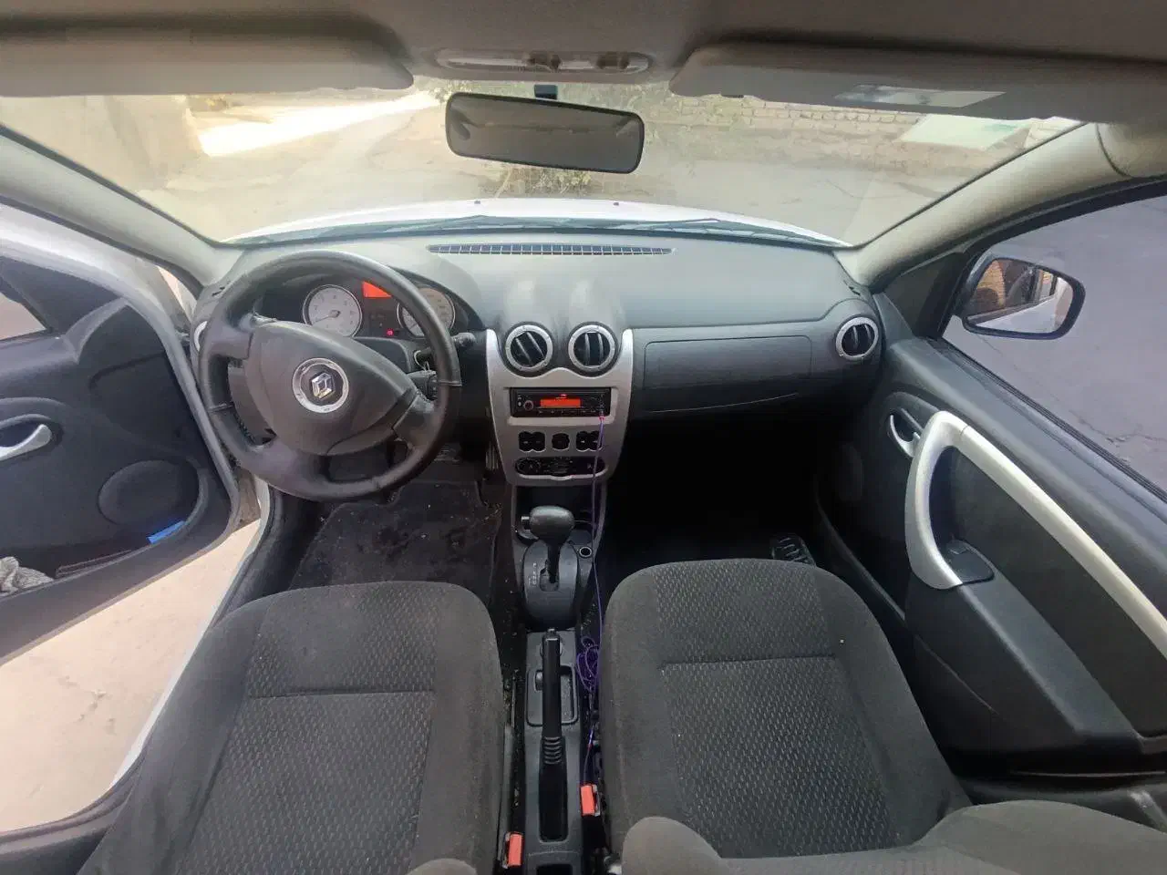 رنو ساندرو اتومات مدل ۹۵|خودرو سواری و وانت|مشهد, بهاران|دیوار