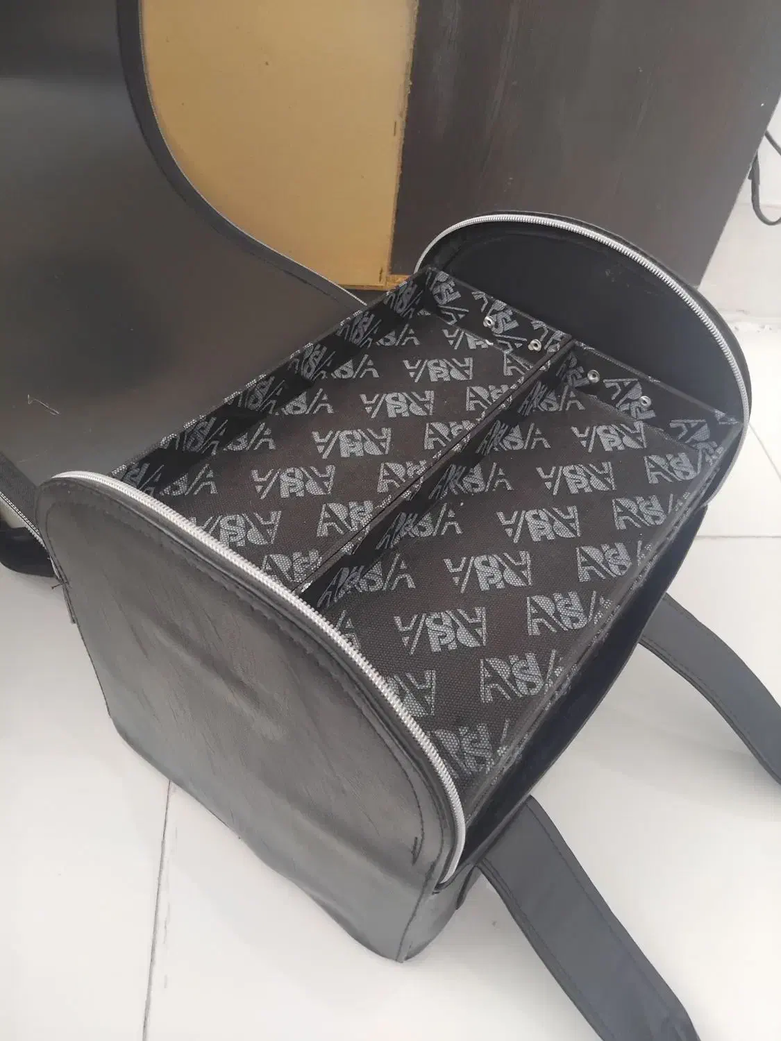 کیف لوازم آرایشی|کیف، کفش، کمربند|کهنوج, |دیوار