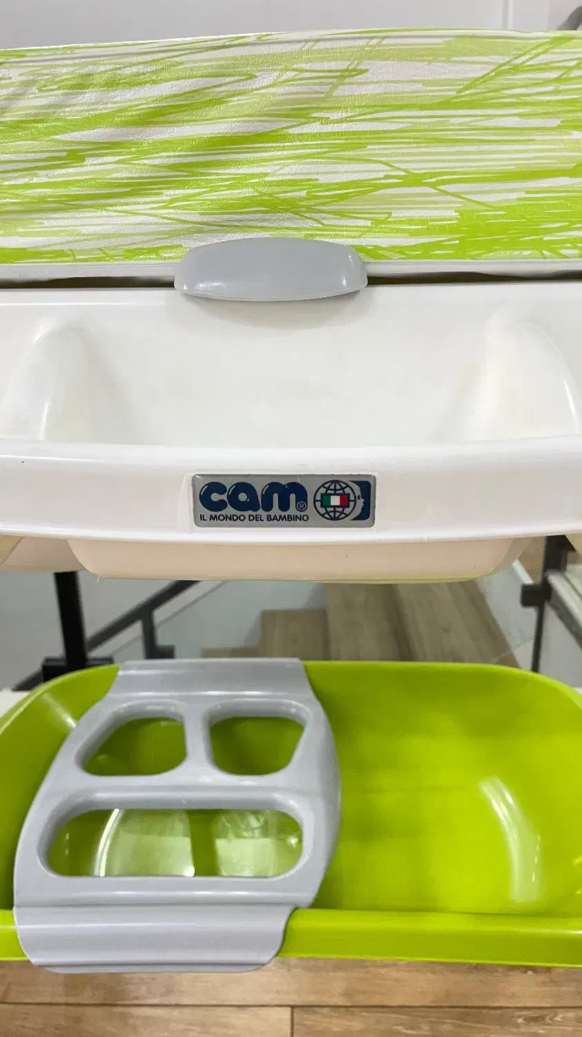 تشک تعویض ‌پایه دار همراه باوان،‌مارک‌camایتالیا|اسباب و اثاث بچه|رشت, بلوار گیلان|دیوار