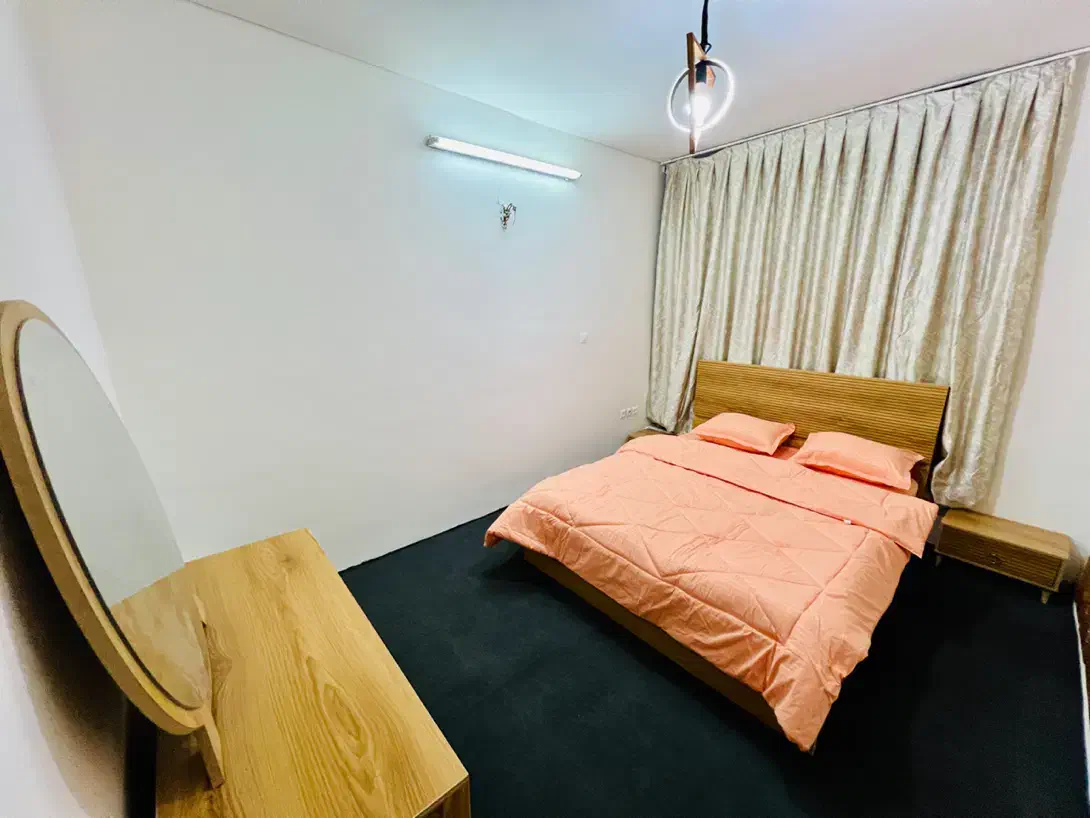 اجاره روزانه واحد عفیف اباد|اجارهٔ کوتاه‌مدت آپارتمان و سوئیت|شیراز, عفیف‌آباد|دیوار