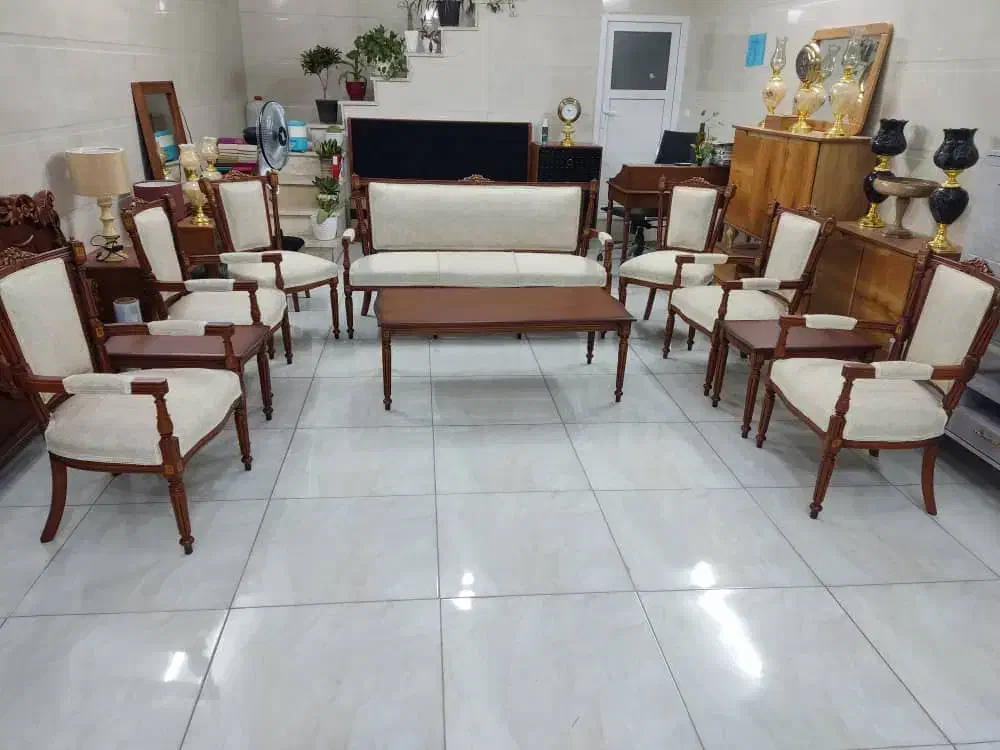 مبل زیبای نیو کلاسیک نصف قیمت|مبلمان خانگی و میز عسلی|محمودآباد, |دیوار