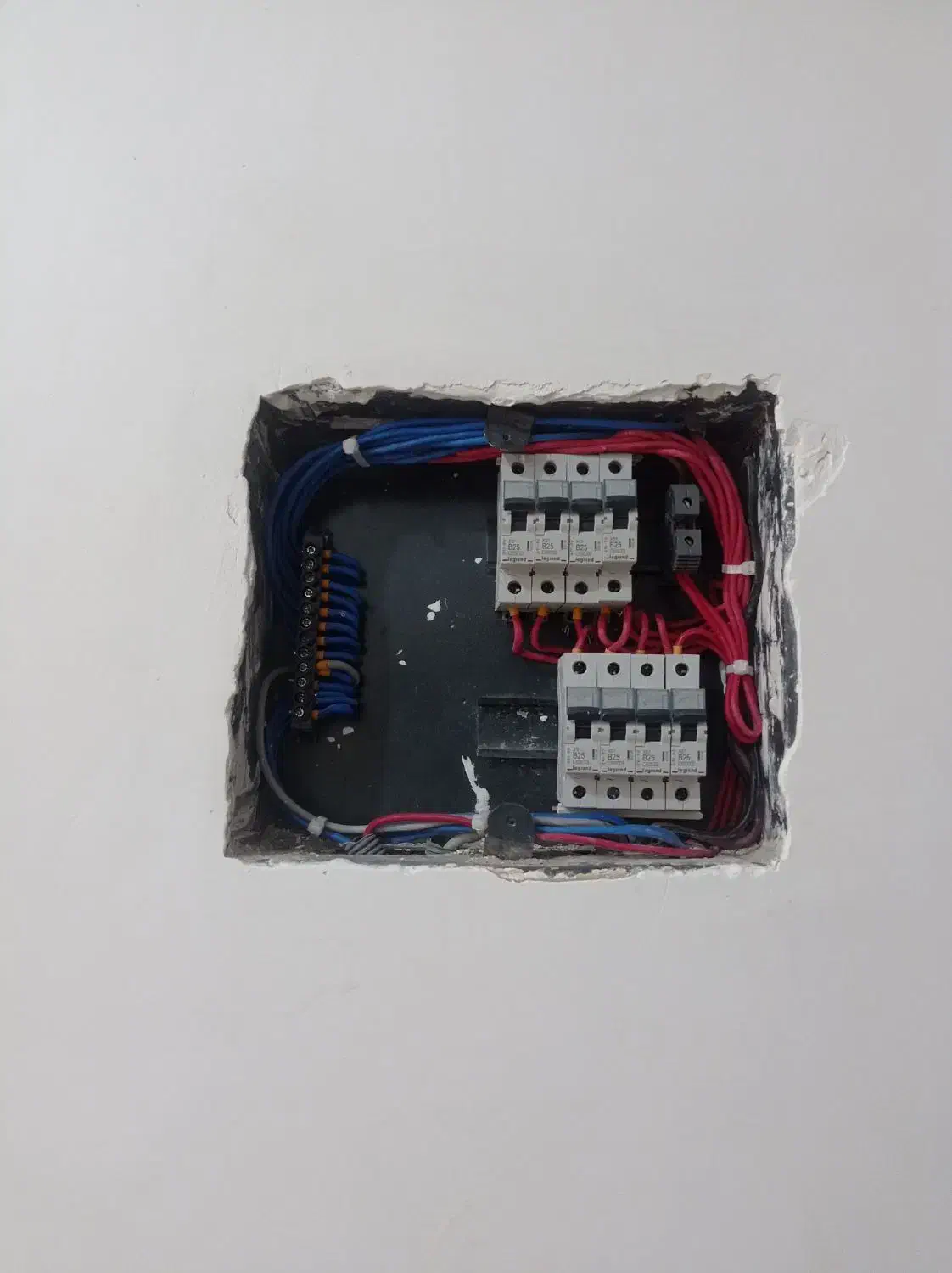 برق کشی ولوله کشی آب وفاضلاب|خدمات پیشه و مهارت|ایرانشهر, |دیوار