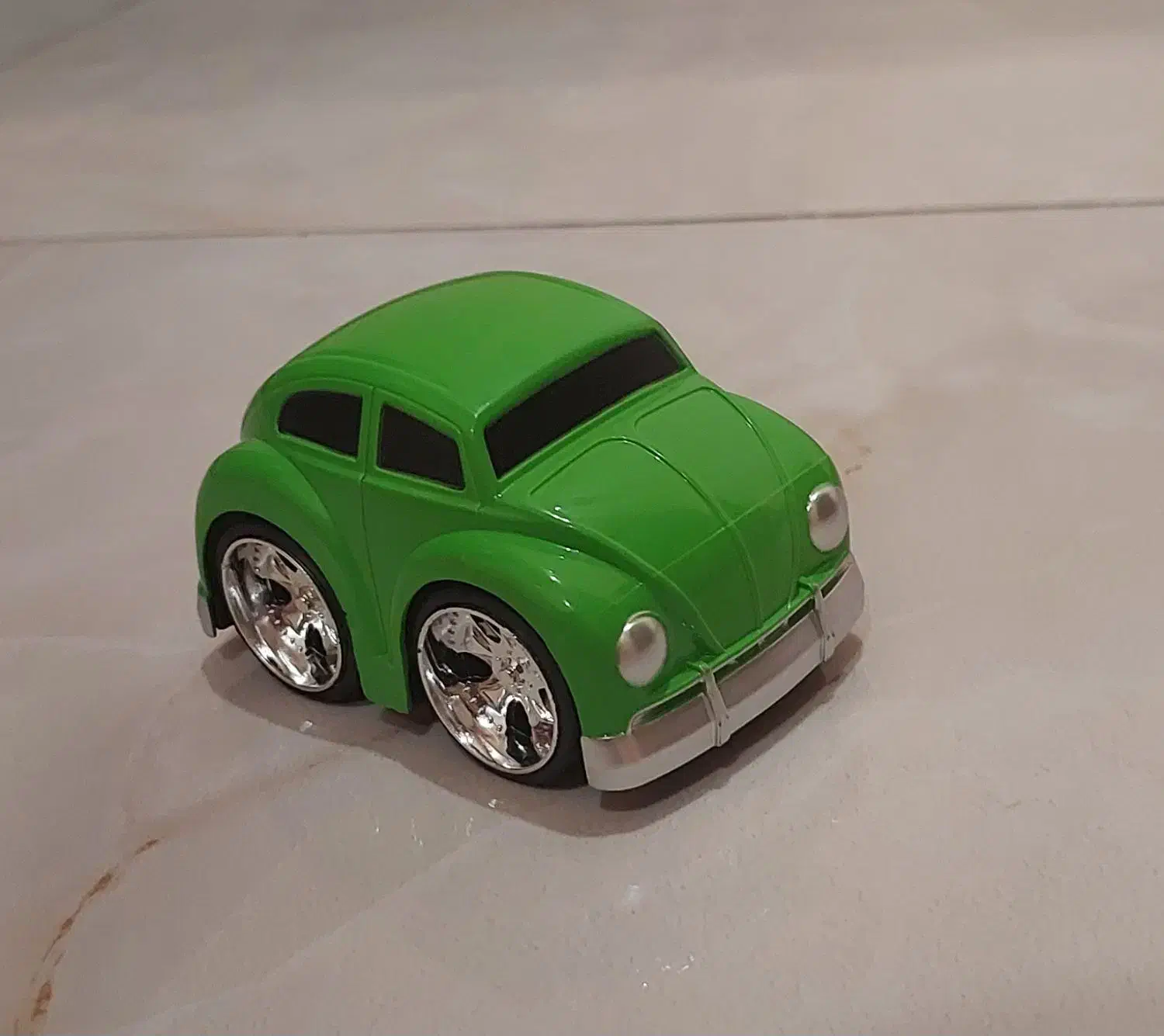 ماشین فولکس قورباغه ای قدرتی|کلکسیون و سرگرمی|اراک, |دیوار