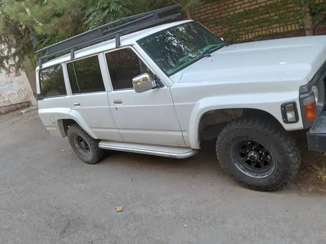 نیسان پاترول 4 در 6 سیلندر، مدل ۱۳۷۱|خودرو سواری و وانت|دماوند, دماوند|دیوار