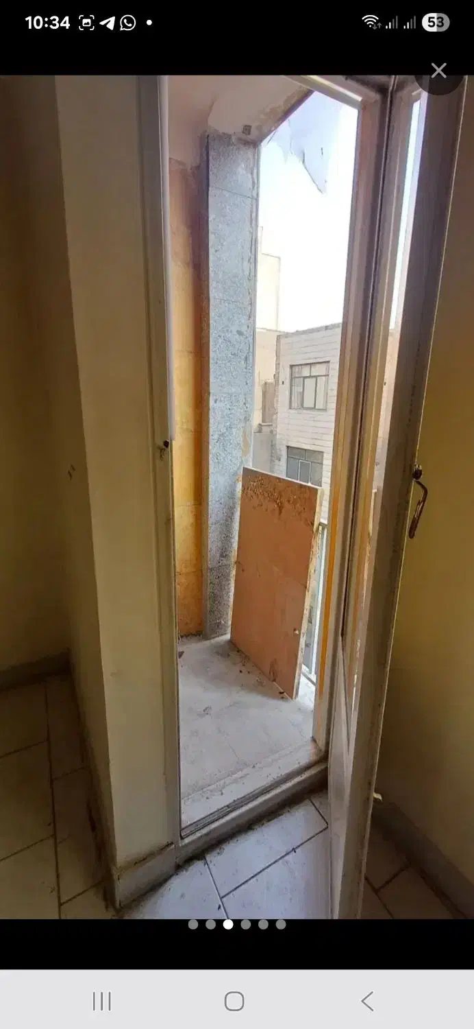 خیابان آذربایجان /۵۸متر/فاصله تا مترو چند دقیقه