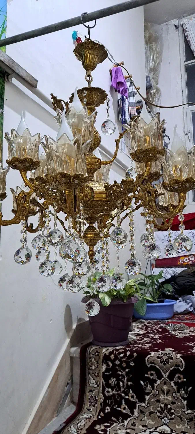 لوستر سفارشی ساز ۱۲ لاله برنز اصل|لوستر و چراغ آویز|قم, وادی السلام|دیوار