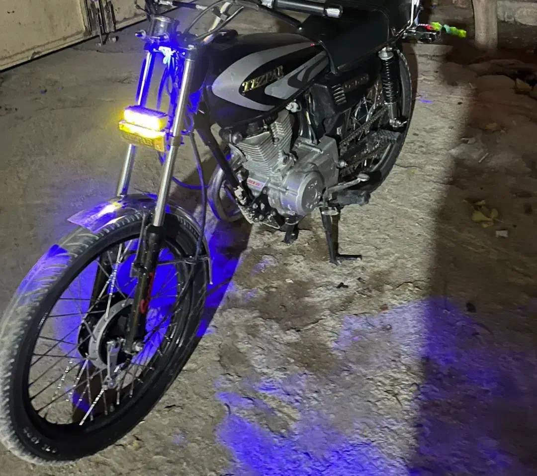 موتور دست ساز۲۰۰|موتورسیکلت|سراوان, |دیوار