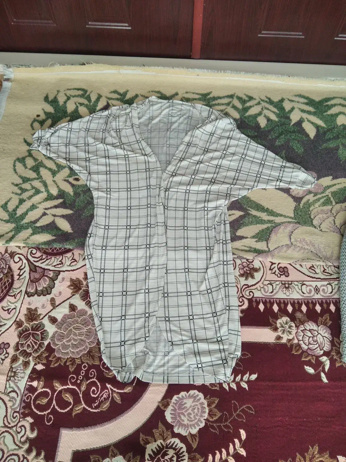 لباس|لباس|مرند, |دیوار