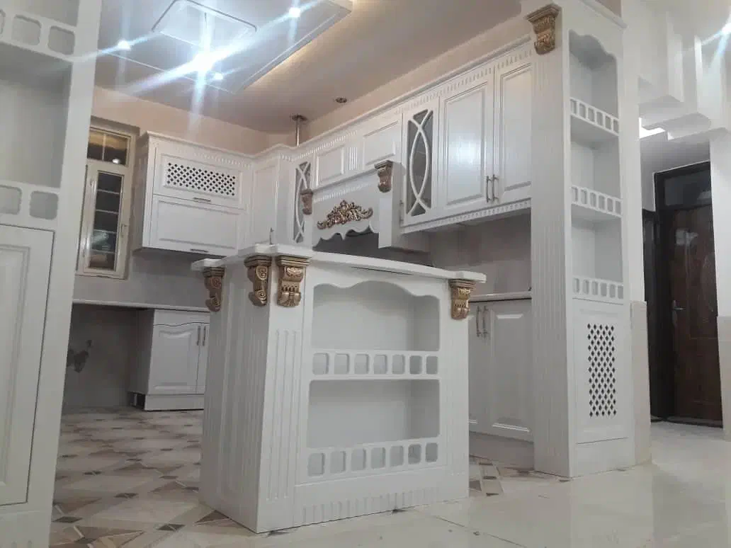 رنگ کاری و پلی استر کاری|خدمات پیشه و مهارت|مشهد, شهرک امام هادی (شهرک غرب)|دیوار