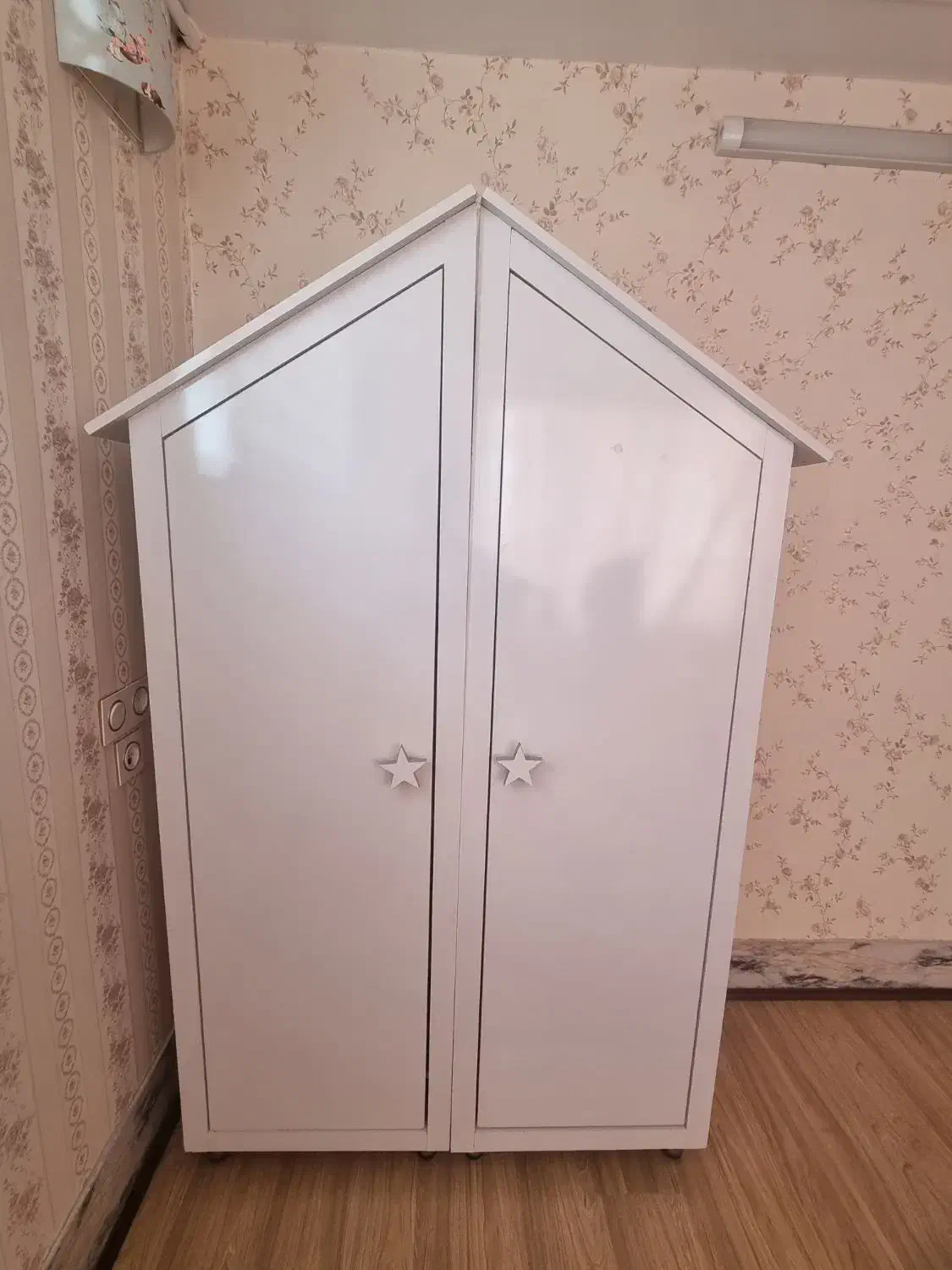 کمد لباس|جاکفشی، کمد، دراور|تربت جام, فاز ۲ فرهنگیان|دیوار