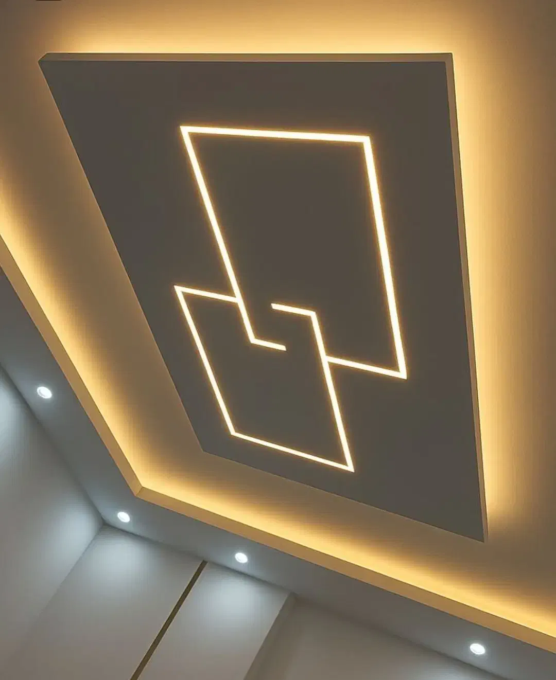 گچ کاری لکه گیری لاین نوری نور مخفی همه طرح ها|خدمات پیشه و مهارت|بافق, |دیوار