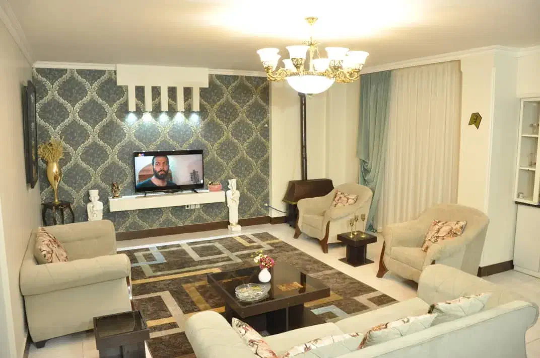 اقامتگاه لوکس اصفهان دو و سه خوابه مرکز شهر|اجارهٔ کوتاه‌مدت آپارتمان و سوئیت|اصفهان, گلزار|دیوار