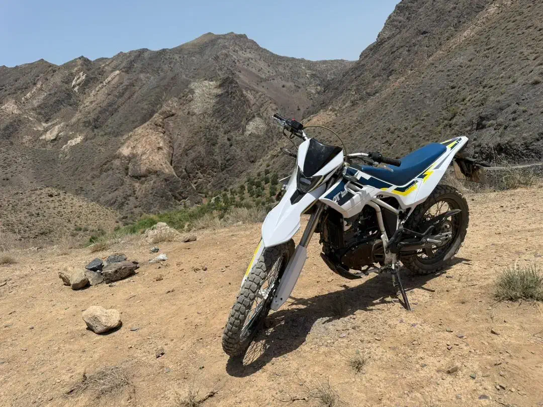 تریل t4|موتورسیکلت|فردیس, شهرک شهید حسینی|دیوار