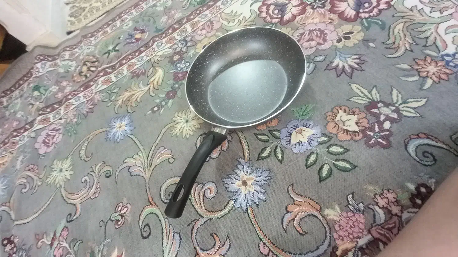 تابه های تک دسته مارک ماهان|ظروف سرو و پذیرایی|ری, منصوریه منگل|دیوار