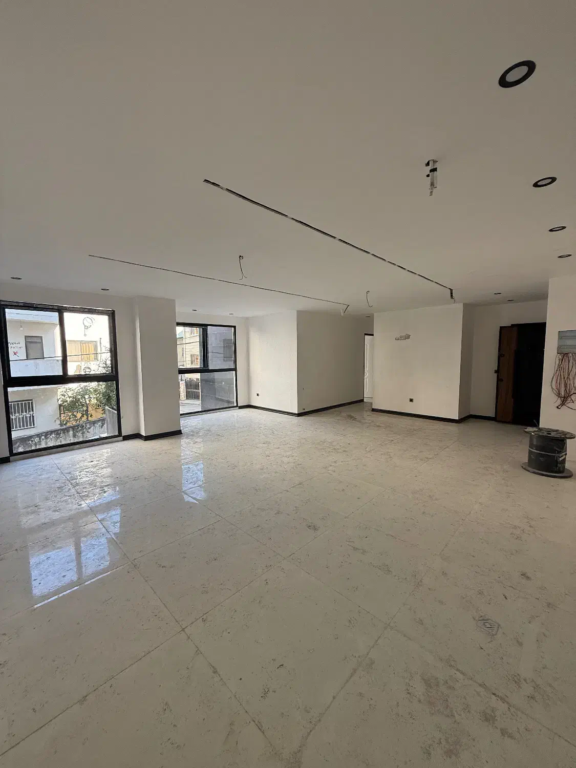 واحد۱۰۰ متر/نورگیر قدی/نوسازعرصه اعیان/فردوسی غربی|فروش آپارتمان|تنکابن, |دیوار