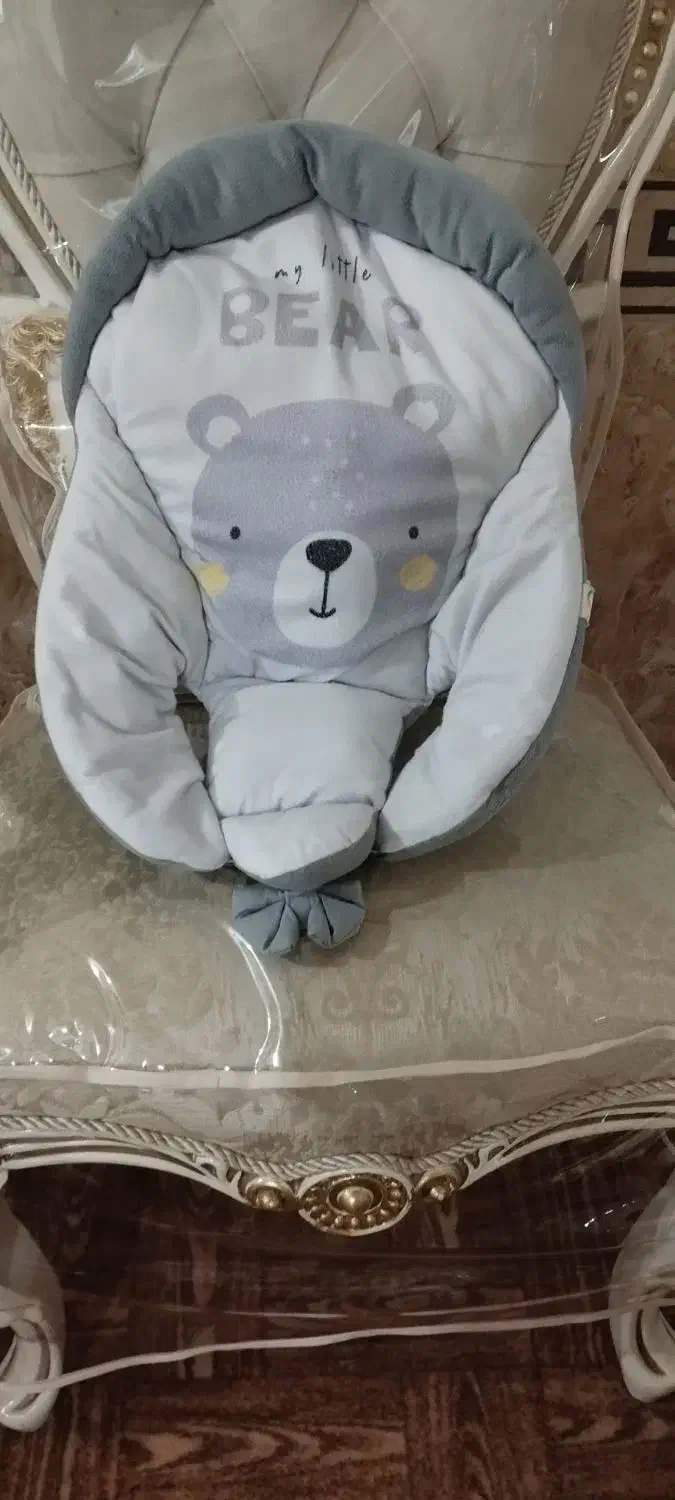 آغوشی کودک|کفش و لباس بچه|پارس‌آباد, |دیوار