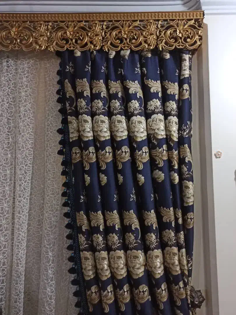 پرده و تور ترک همراه با کتیبه|پرده، رانر، رومیزی|شاهین‌شهر, خانه کارگر|دیوار