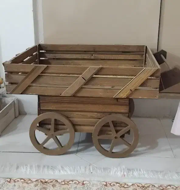 گاری و صندوق یلدا|صنایع دستی و سایر لوازم تزئینی|قم, شاه سید علی|دیوار