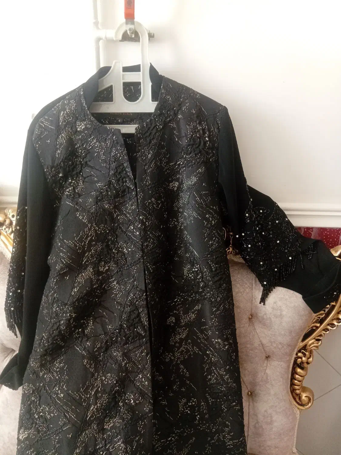 کت مجلسی|لباس|جوکار, |دیوار