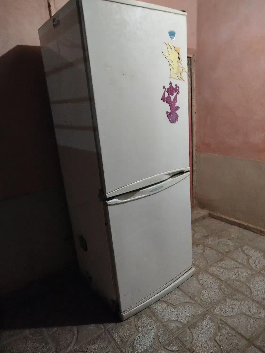 یخچال فریزر|یخچال و فریزر|تایباد, |دیوار