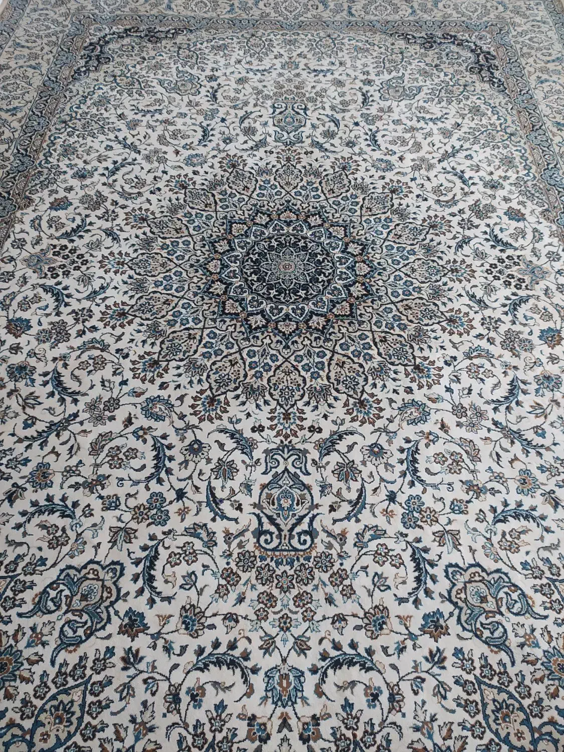 فرش 9متری و6متری|فرش|تاکستان, |دیوار