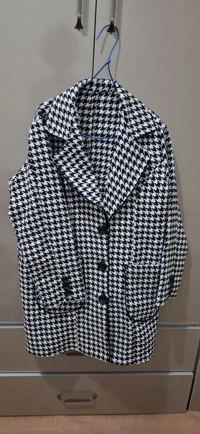 پالتو لطفا ورق بزنید در کامیاران|لباس|سنندج, |دیوار