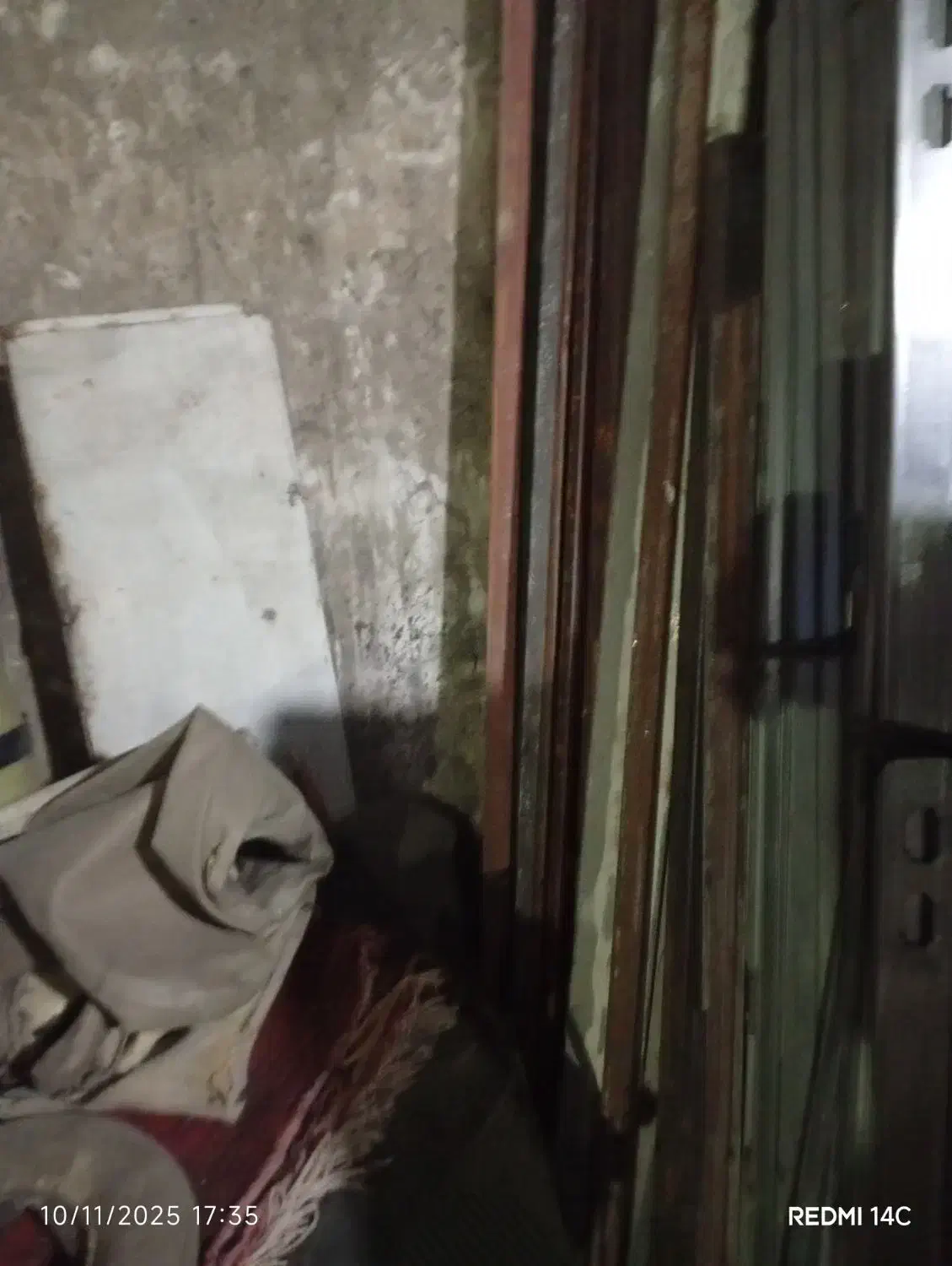 فلاش تانک فریم نبشی|مصالح و تجهیزات ساختمان|تهران, خاک سفید|دیوار