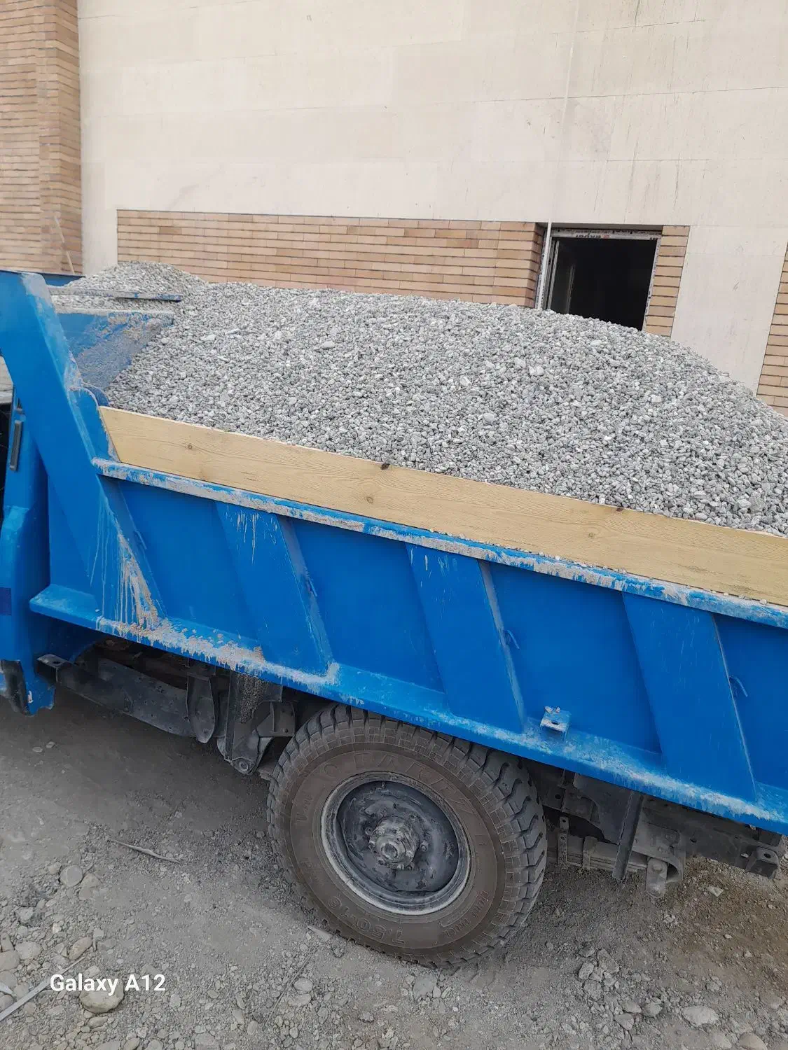 حمل بار شن ماسه و آجر نخاله...|خدمات حمل و نقل|ایرانشهر, |دیوار