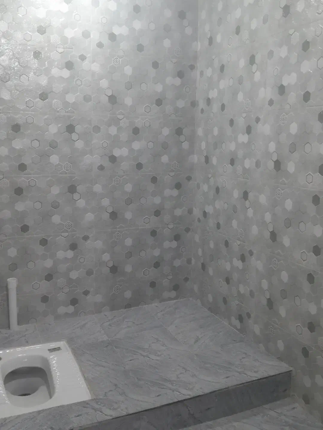 کاشی کاری،سرامیک ،سنگ وپله اجرا می شود|خدمات پیشه و مهارت|اهواز, گلستان|دیوار