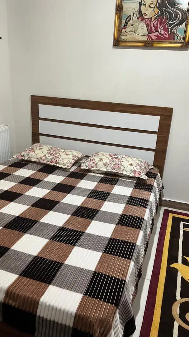تخت و تشک دو نفره|تخت و سرویس خواب|رشت, رشتیان|دیوار