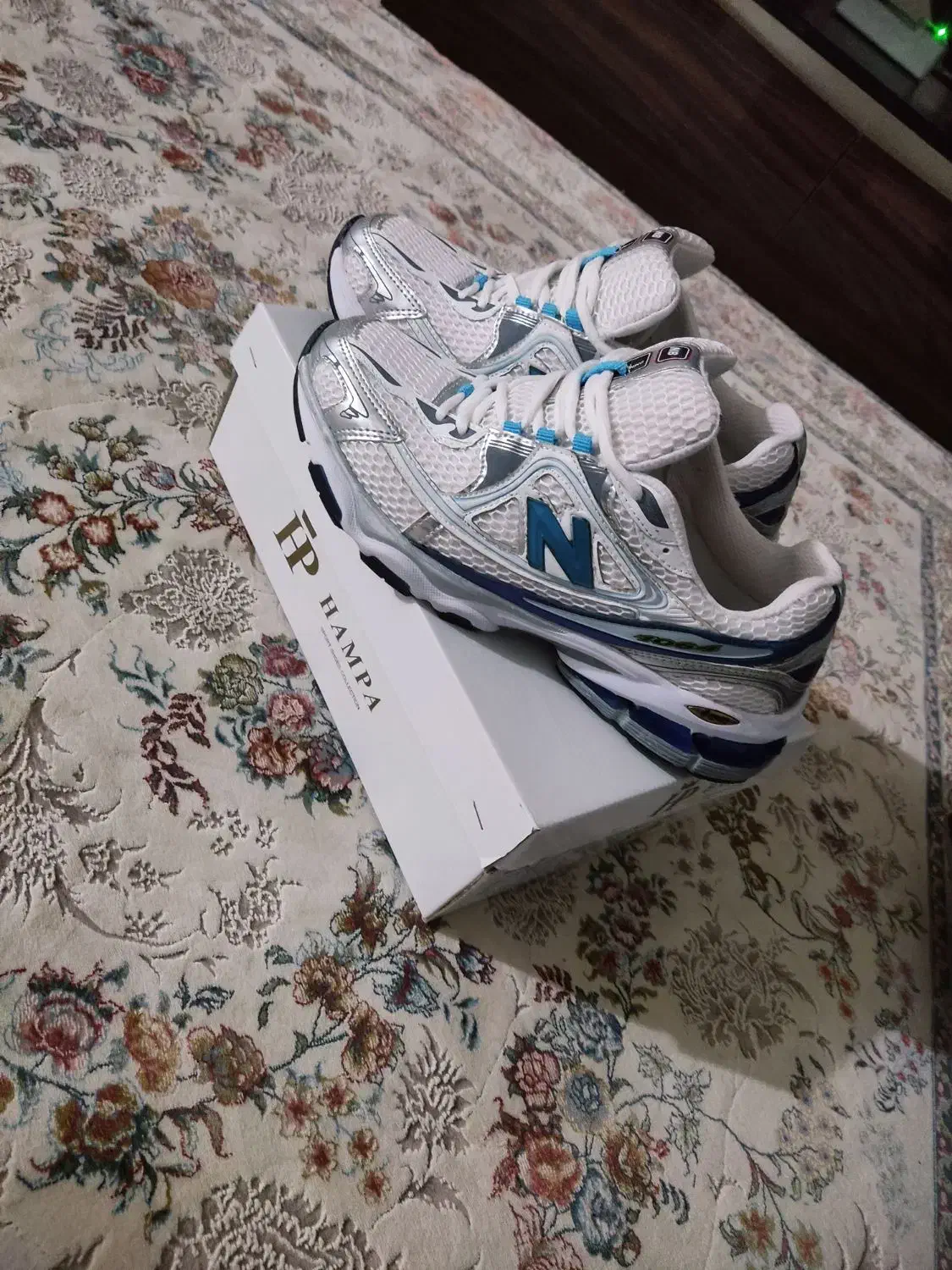 کتونی نیوبالانس 1064 سایز 44|کیف، کفش، کمربند|شهریار, شهرک بهاران (ویره)|دیوار