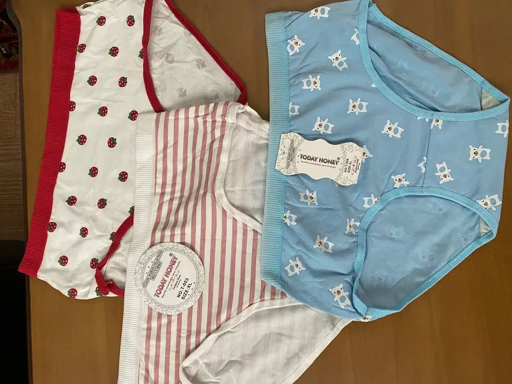 لباس زیر|لباس|تبریز, |دیوار