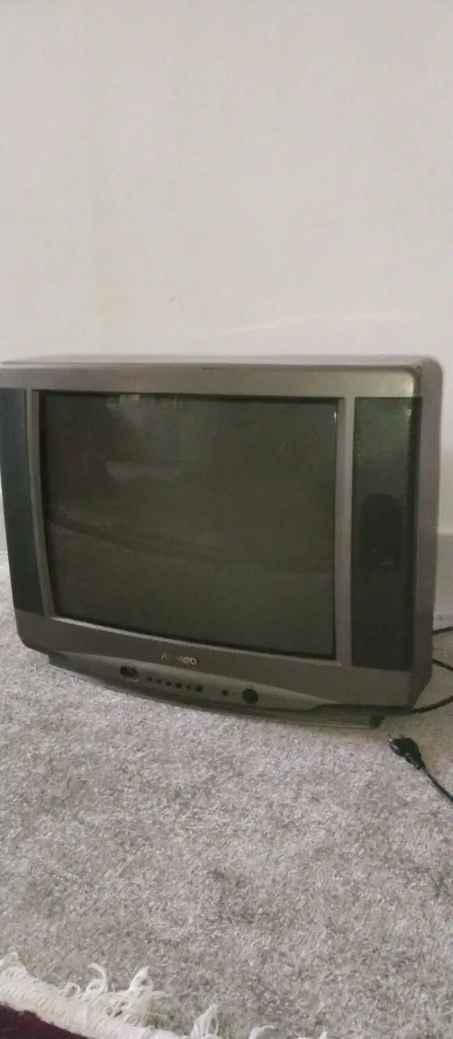 تلویزیون 21اینچ کامل سالم|تلویزیون و پروژکتور|خواف, |دیوار
