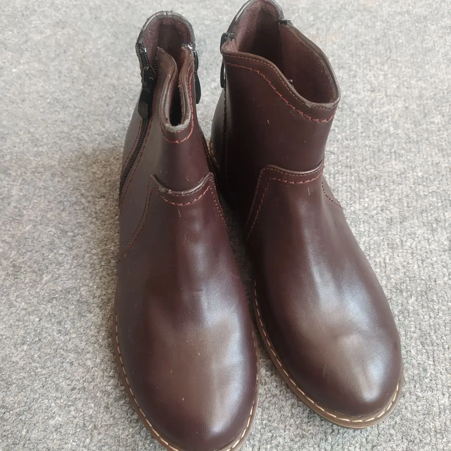 بوط نو تمیز|کیف، کفش، کمربند|قوچان, |دیوار