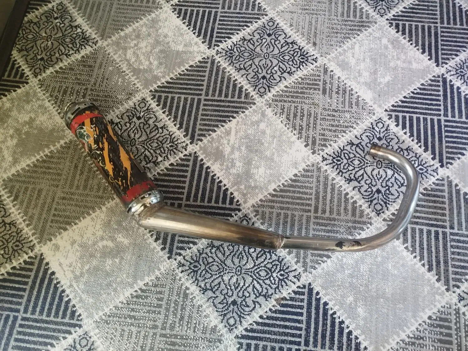 اگزوز قهرمانی موتور|قطعات یدکی و لوازم جانبی|قروه, |دیوار