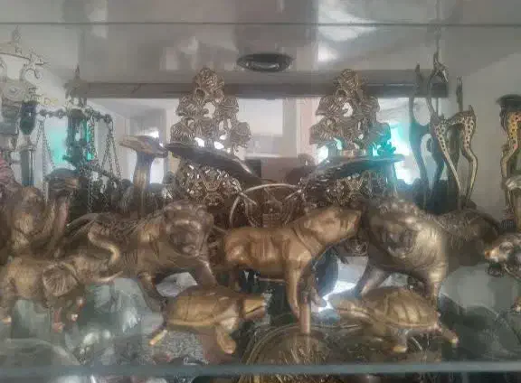 عتیقه جات|کلکسیون اشیاء عتیقه|بروجرد, |دیوار