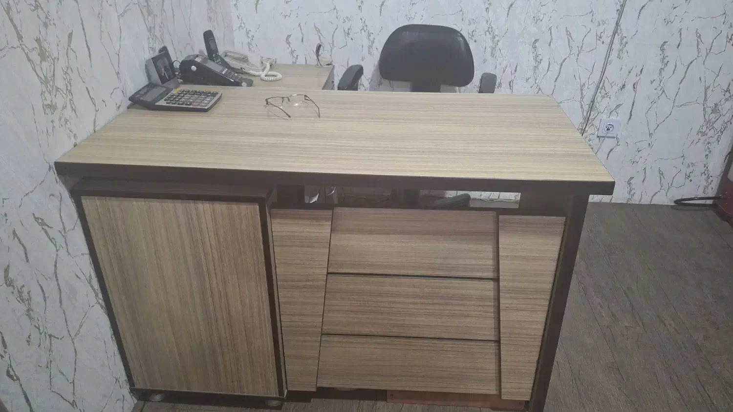 میز اداری و تحریر و برش|فروشگاه و مغازه|ورامین, ورامین|دیوار