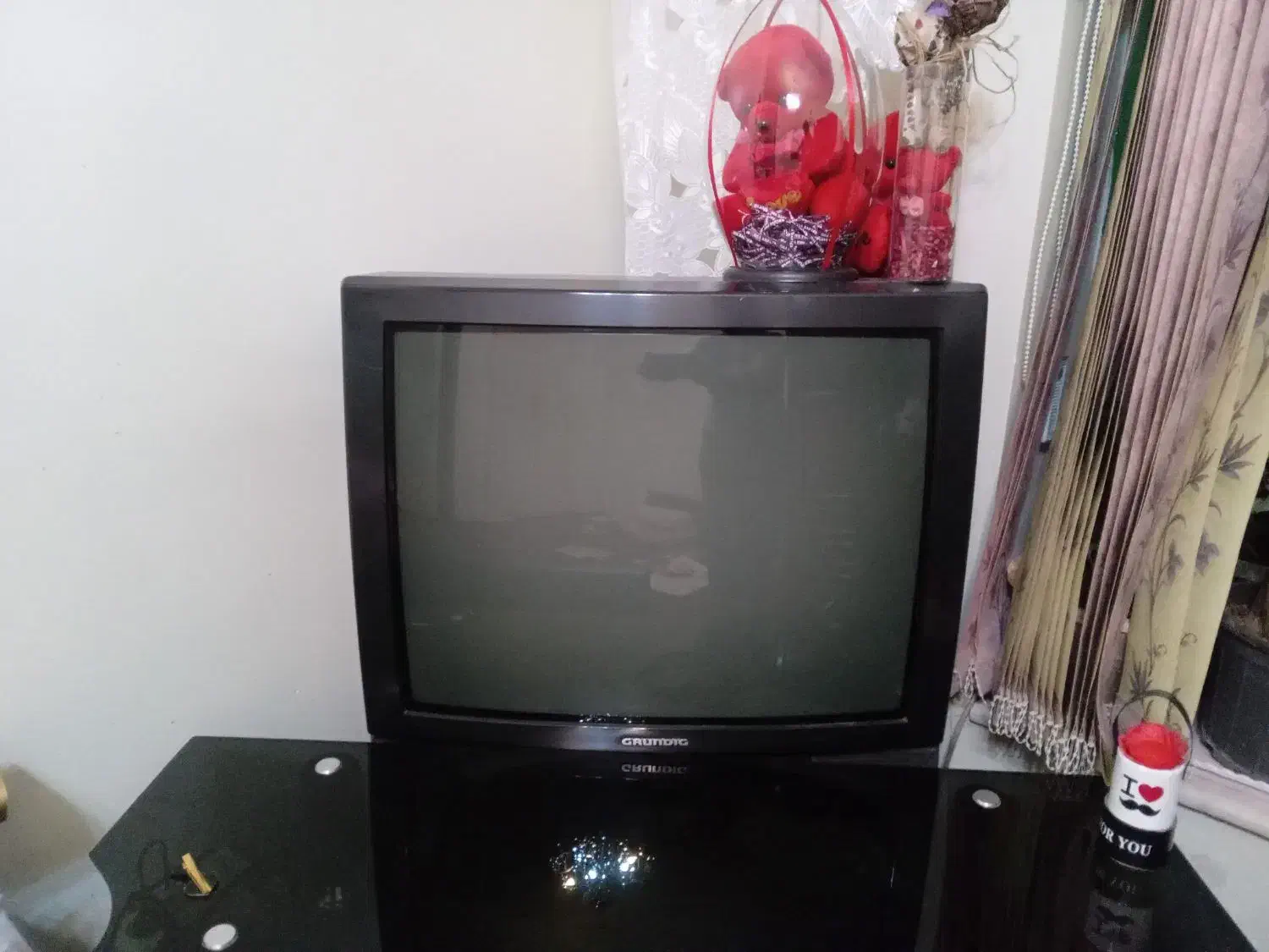 تلویزیزن پارس گروندیگ|تلویزیون و پروژکتور|سهند, |دیوار