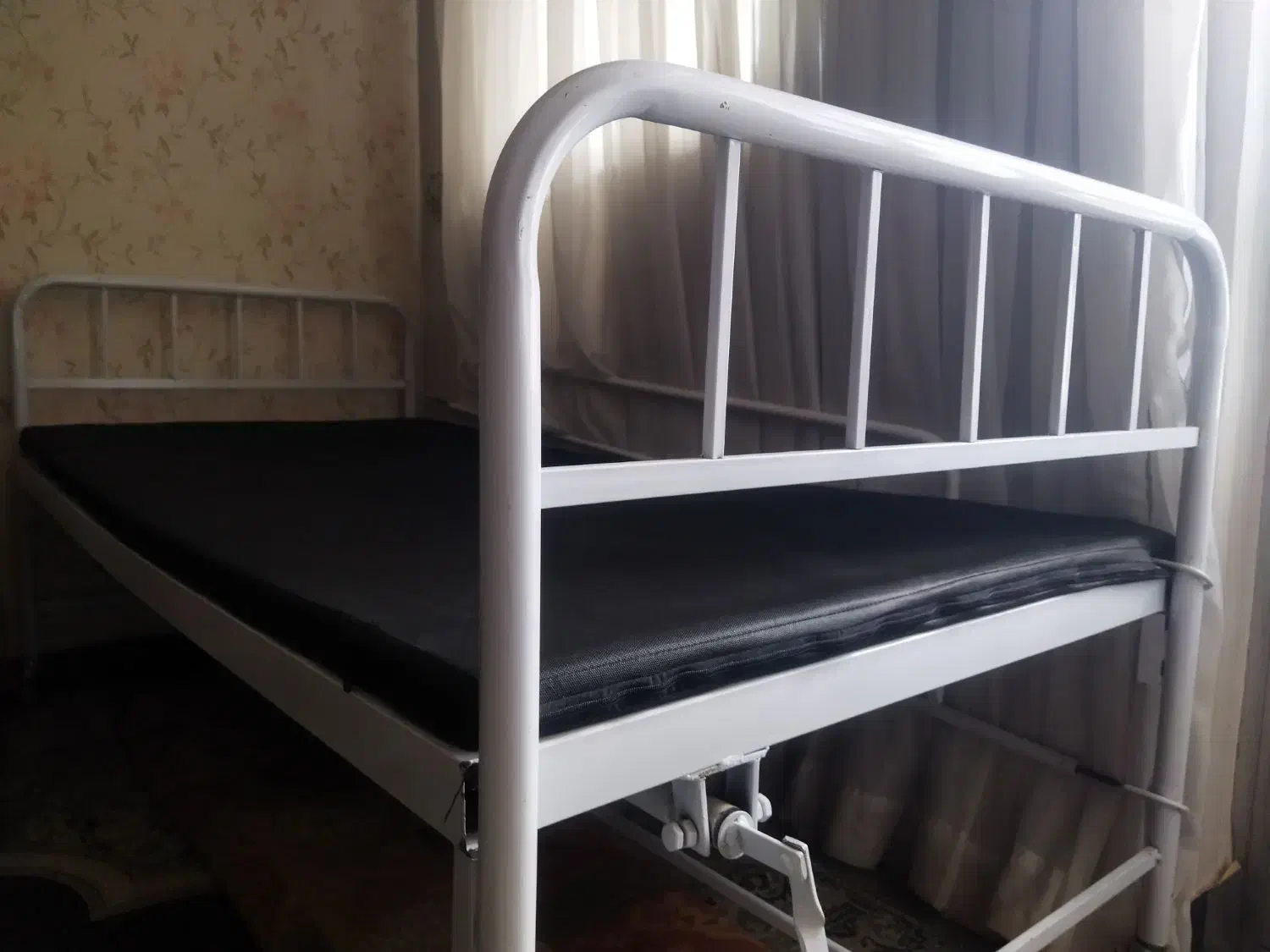 تختخواب|تخت و سرویس خواب|رستم‌آباد, |دیوار