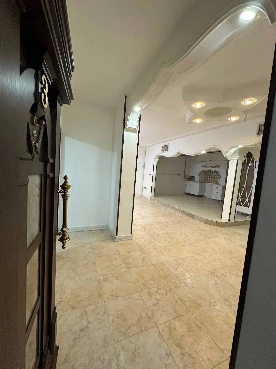 اجاره آپارتمان ۱۱۵ متری هشتگرد/بعثت هدایت ۱ غربی|اجارهٔ آپارتمان|هشتگرد, شهرک بعثت|دیوار