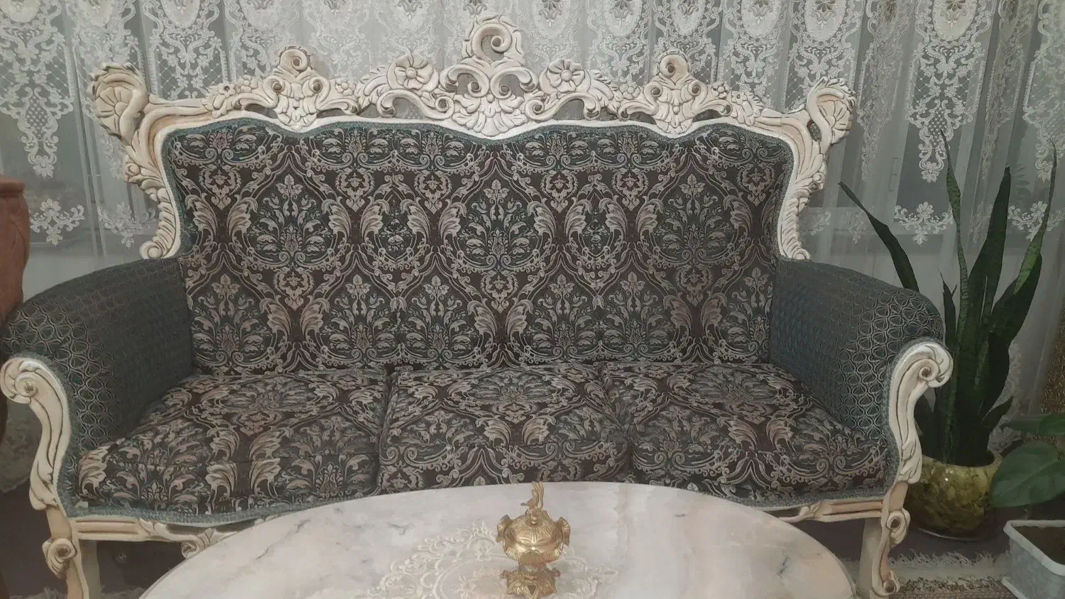 مبل سلطنتی هفت نفره|مبلمان خانگی و میز عسلی|آذرشهر, |دیوار